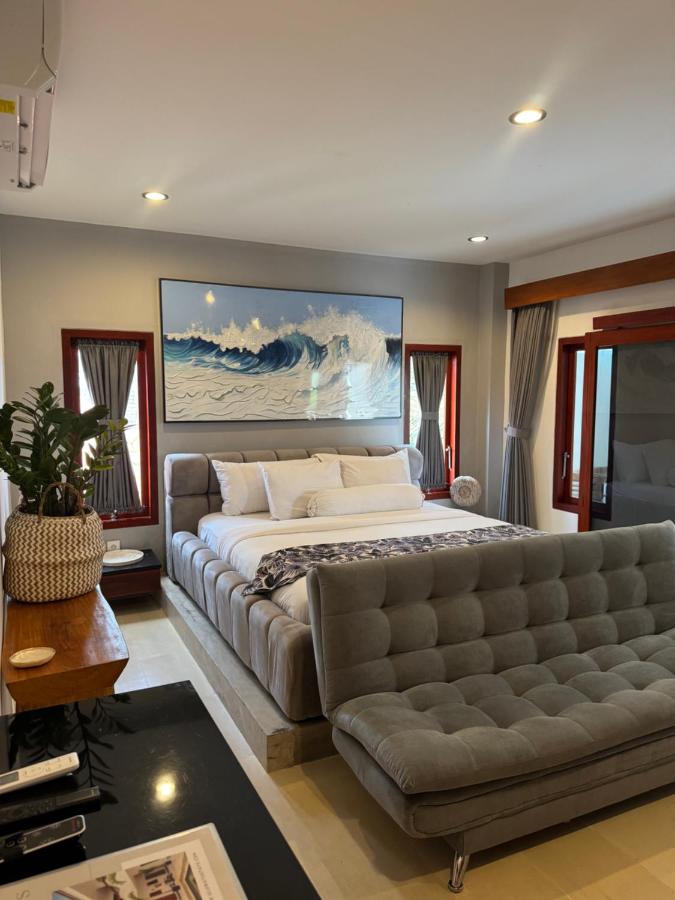 Uluwatu Stay's Deluxe Room #8