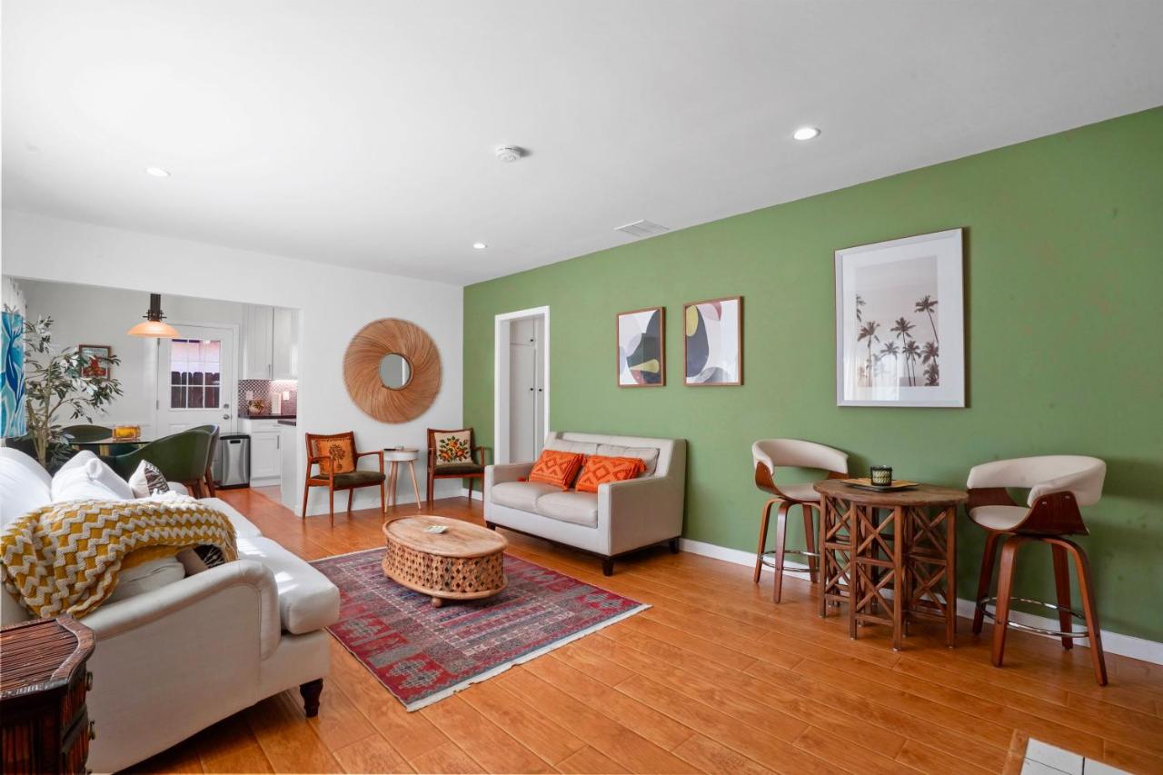 Villa La Verde - Newly Designed 4BR Villa with Pool & Guesthouse by Topanga - 2