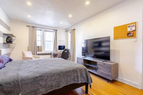 2 Large Bedrooms In Rego Park - 5