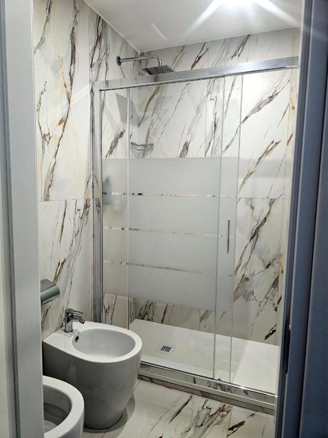 Aris Square Rome - 5