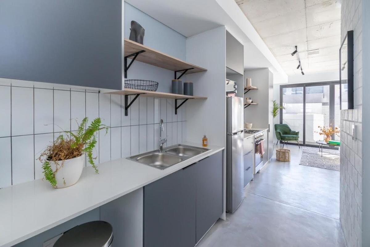 Modern Elegance Sea Point Haven - 5