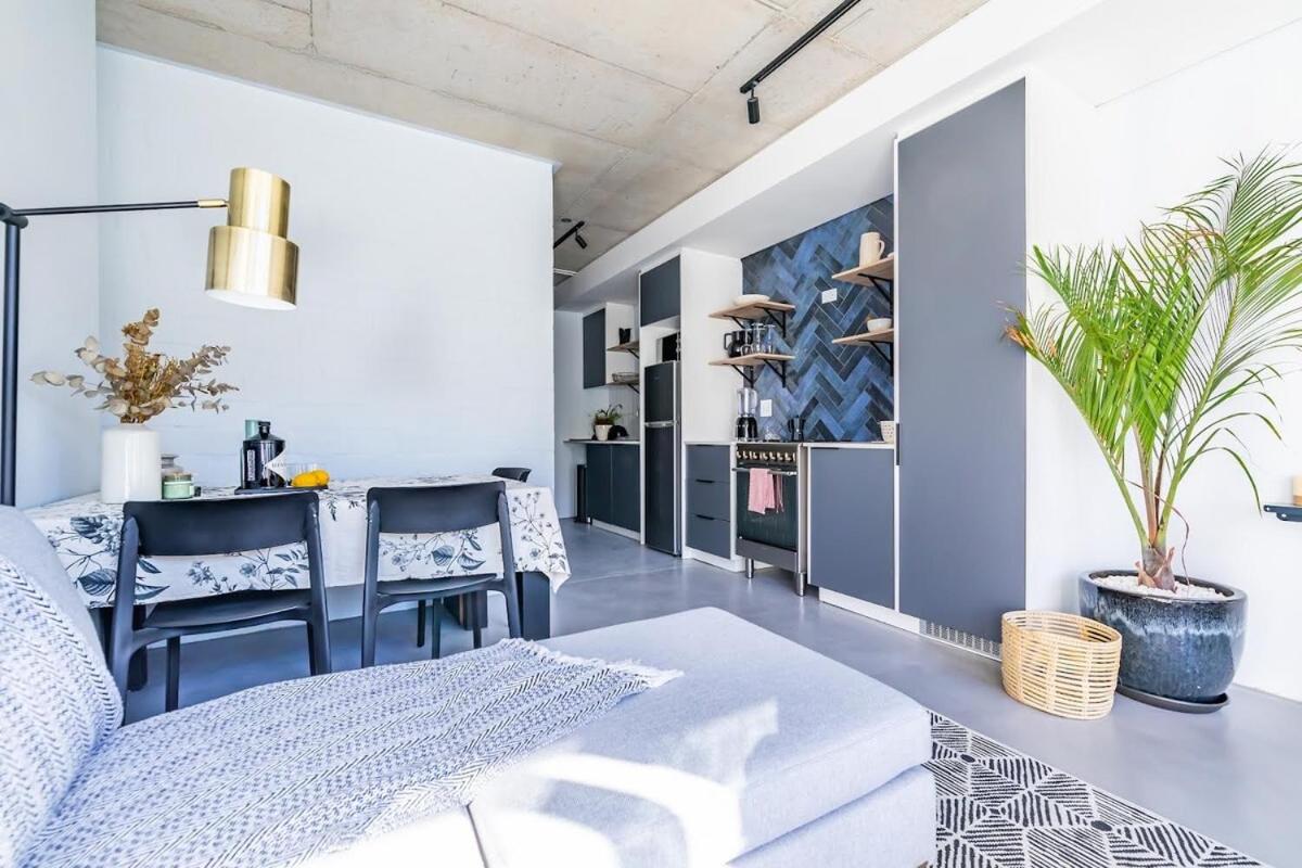 Modern Elegance Sea Point Haven - 2