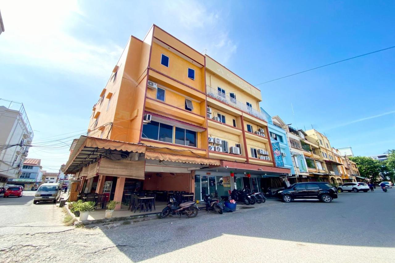 Hotel O Jodoh Near Grand Batam Mall Formerly Agung Hotel - 2