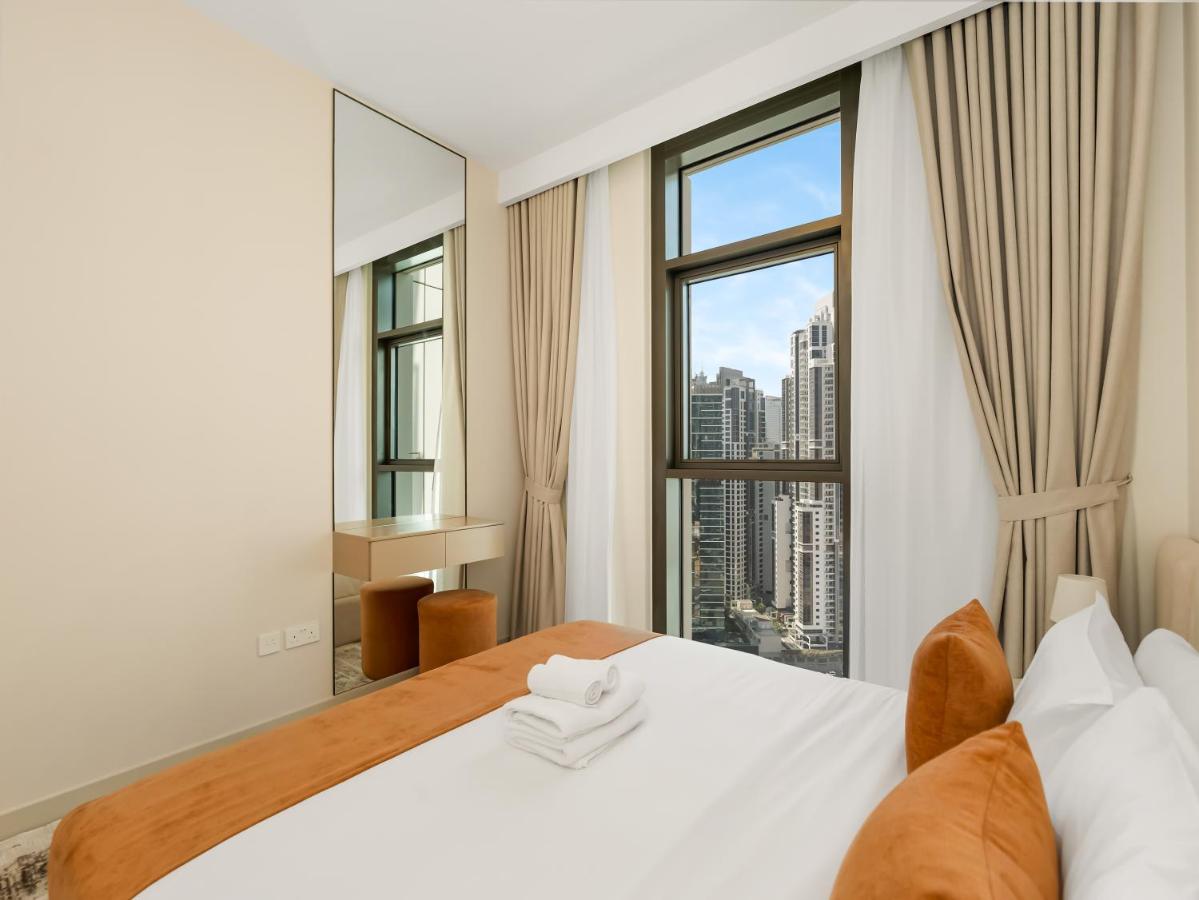 Modern 1BR in DOWNTOWN I Near DUBAI MALL & FOUNTAIN - 4