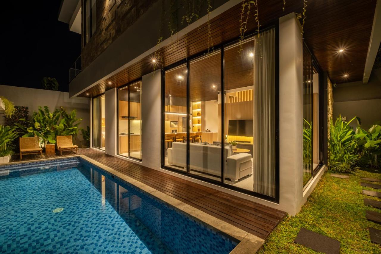 Private Villa Ayra 9C By OriVista 10min to Melasti Beach