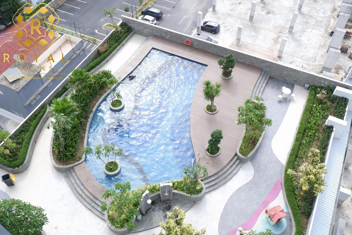 Royal Suites Jumbo Studio 29SQ - Citra Plaza Nagoya - 3