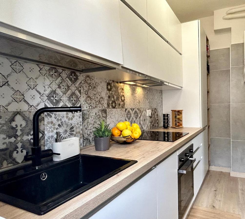 Modern Suite 10 min to Venice & Private Parking - 4