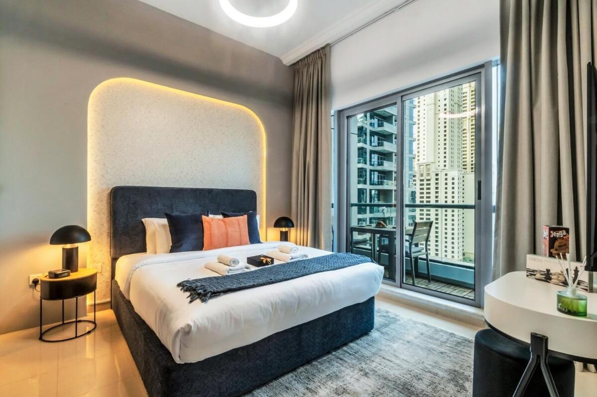 High floor Marina Views Walk to Beach JBR & Mall - 2