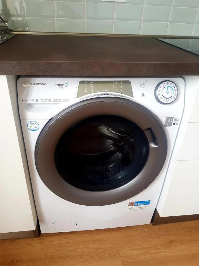 QUEEN HOME VENICE TRAIN STATION Noemi & Angel - 5