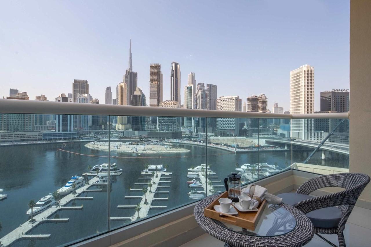 Frank Porter - RBC Tower - 3