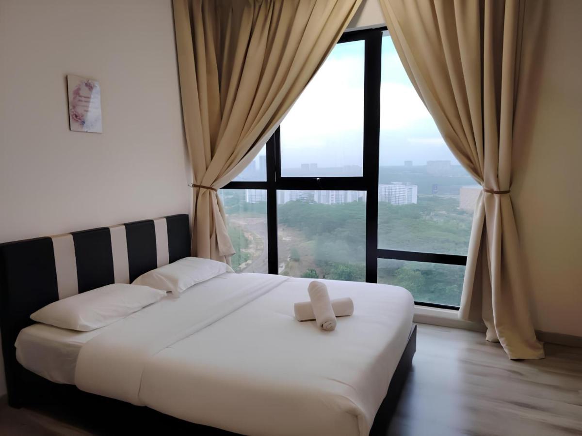 Mid Valley Megamall View Southkey Mosaic 3BR 2FREE By Natol