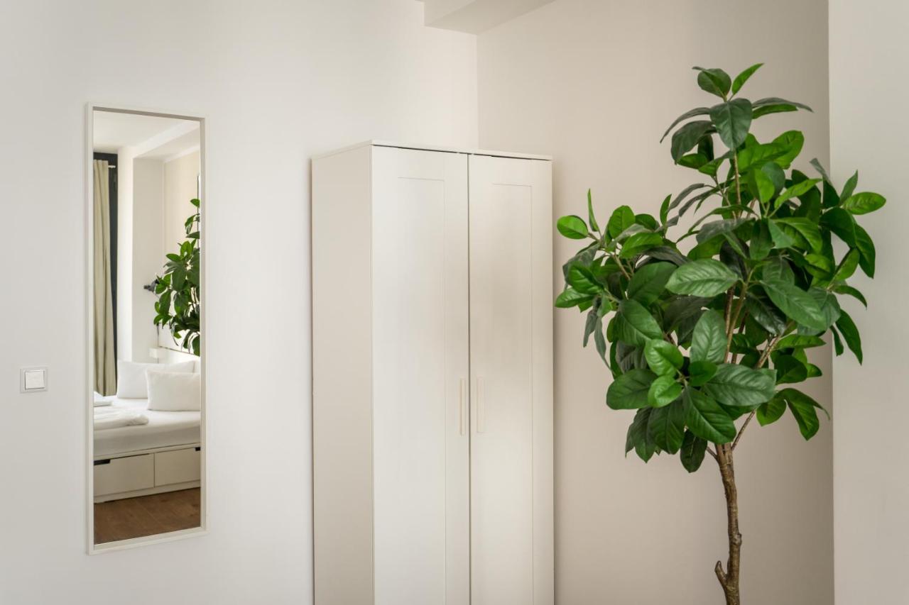 Fantastic 2 Bedroom Apartment - 3