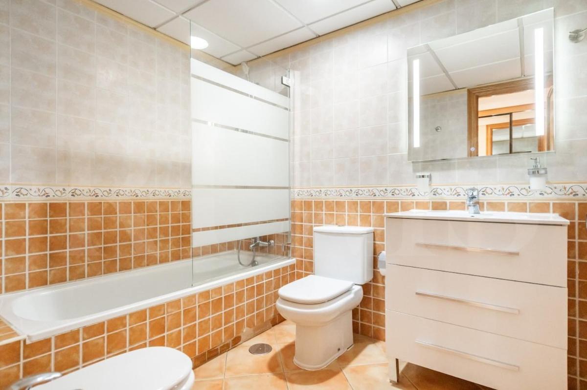 Cozy getaway with pool, close to the beach by REMS - 3