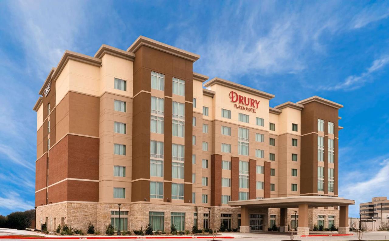 Image: Drury Plaza Hotel College Station