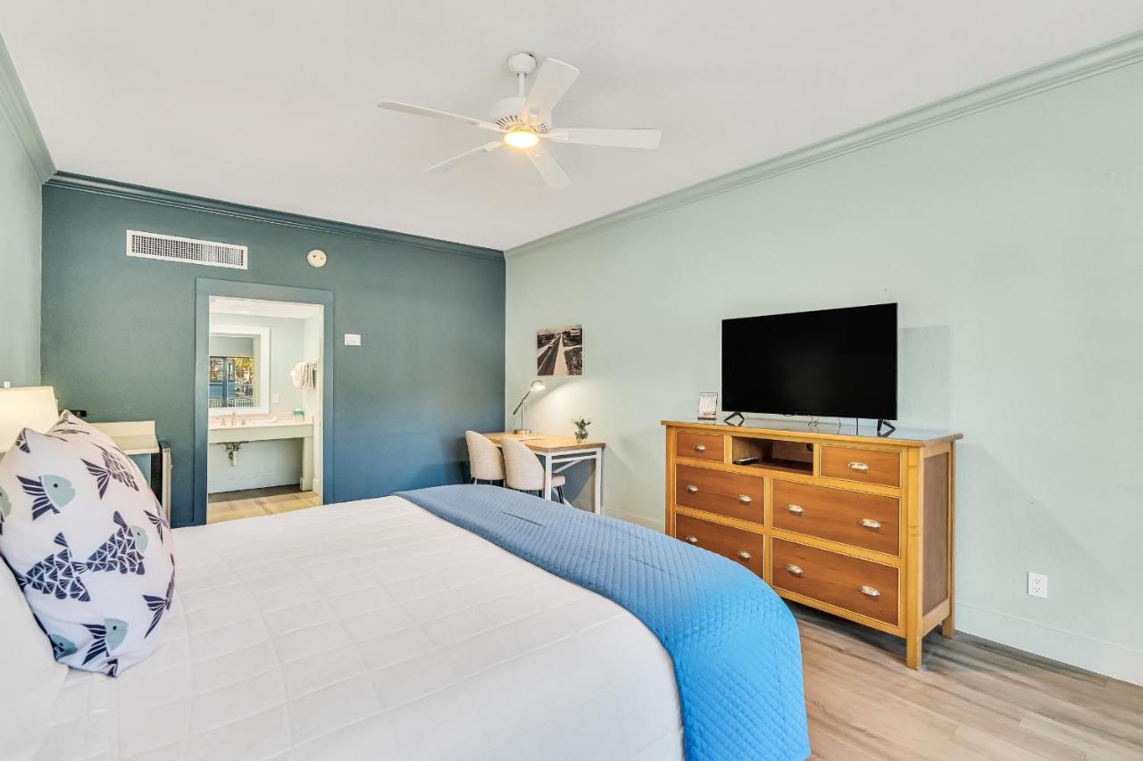 Beachside Inn — photo 19