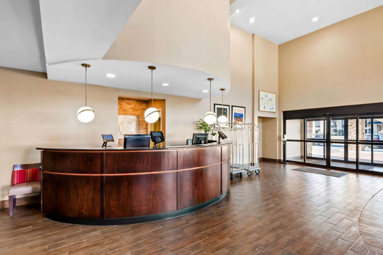 Hotel Salem-Roanoke I-81 (Listing Partner) — photo 11