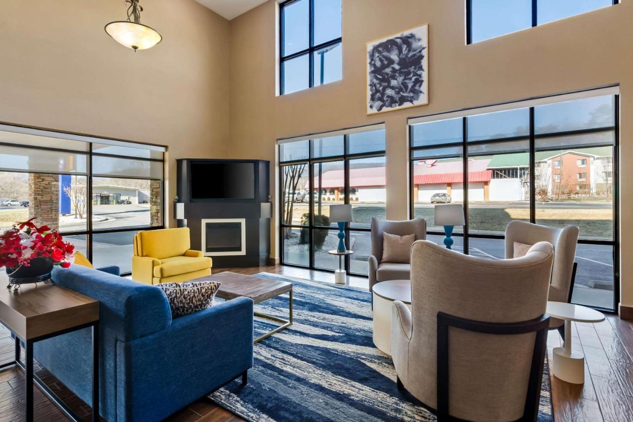 Hotel Salem-Roanoke I-81 (Listing Partner) — photo 13