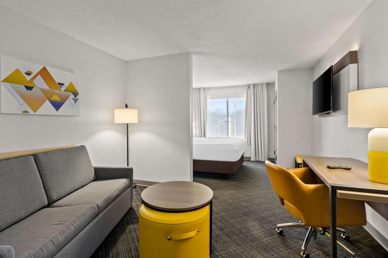 Hotel Salem-Roanoke I-81 (Listing Partner) — photo 17