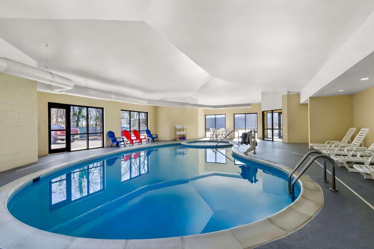 Hotel Salem-Roanoke I-81 (Listing Partner) — photo 4
