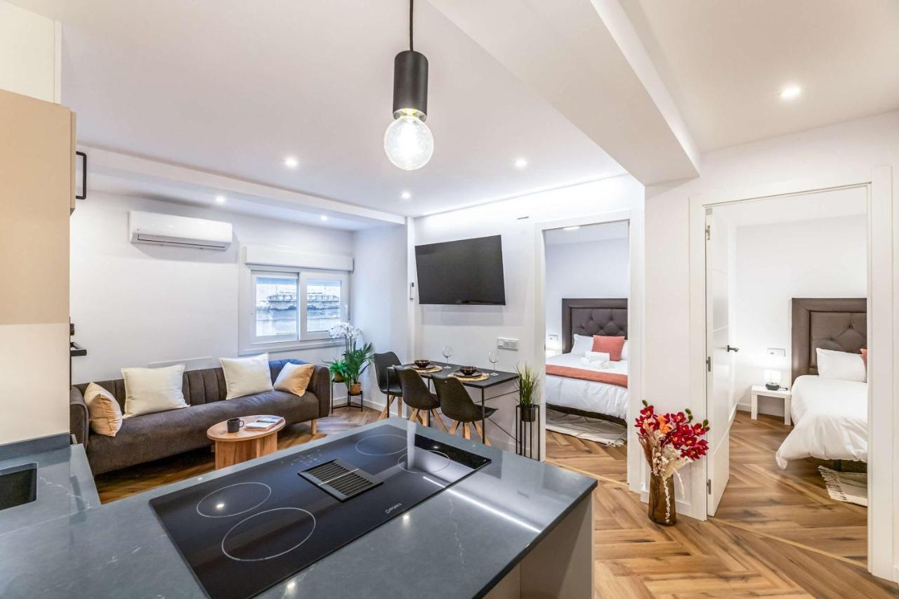 City Charm - Stylish 3BD in Malaga Centro - 2