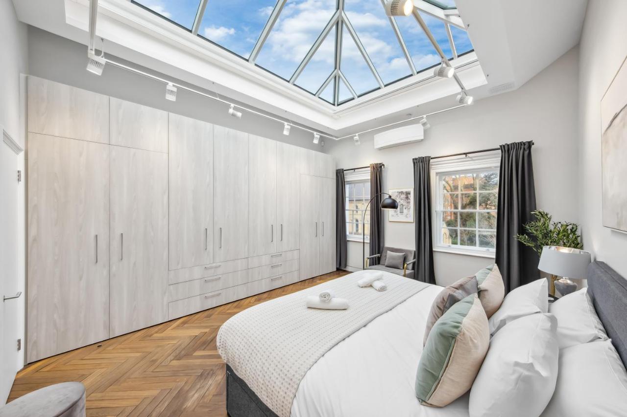 The Chelsea Villa - 2