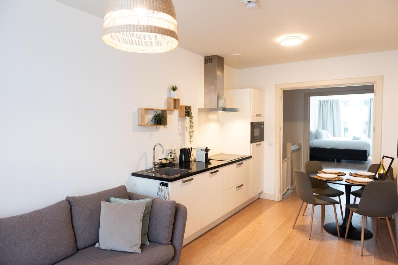 Canal View Apartment - 4