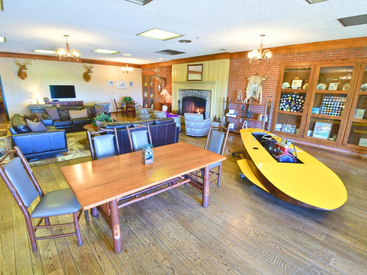 Clifty Inn — photo 12