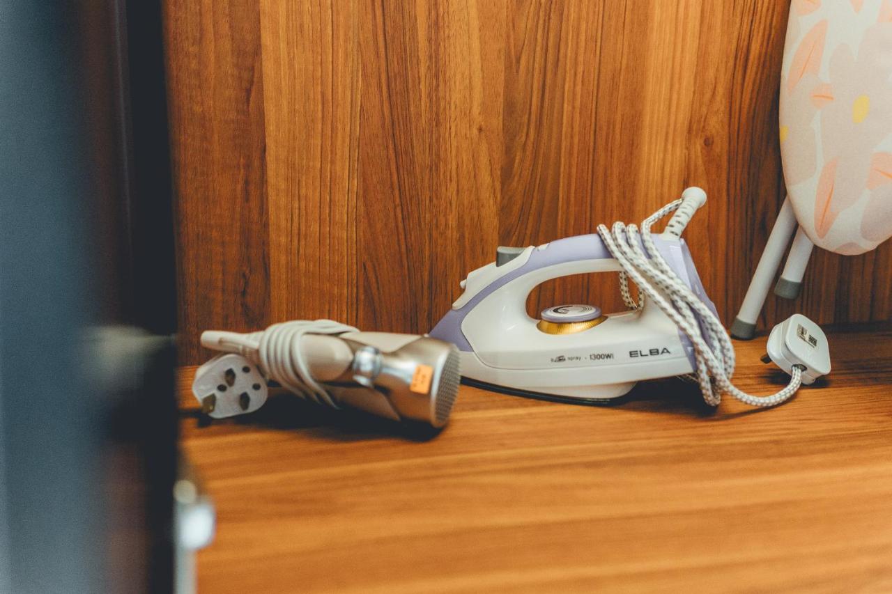 Twin Galaxy Jet Black 3BR6pax Balcony nr KSL by Ourstay - 3