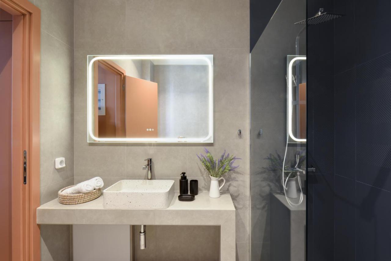 Luxury Athens Loft in Prime Location - 3