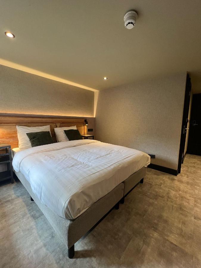 Amigo Hotel - 2