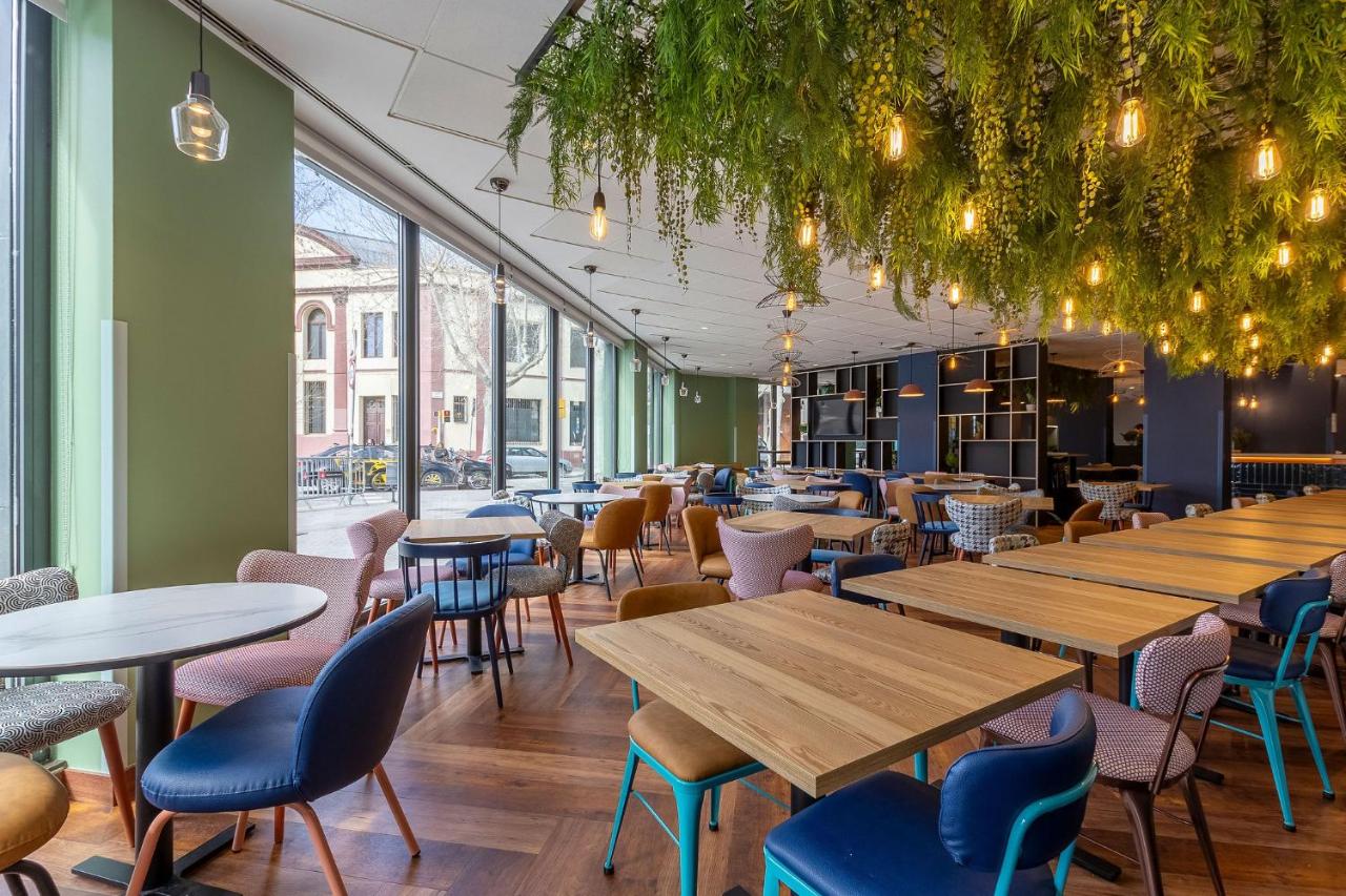 Travelodge Barcelona Poblenou - 4