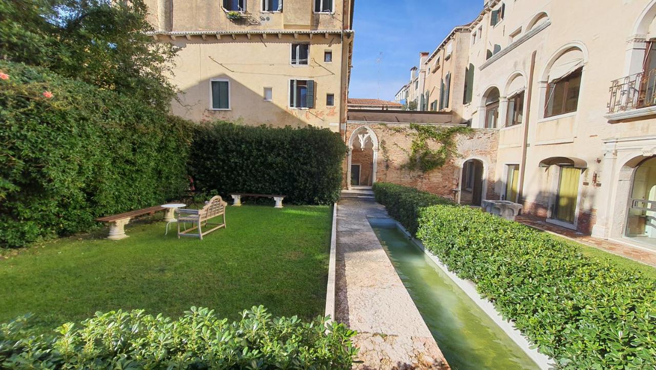 Palazzo Contarini Della Porta Di Ferro - 2