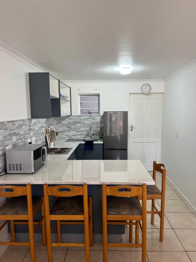 Pinelands Apartment - 2