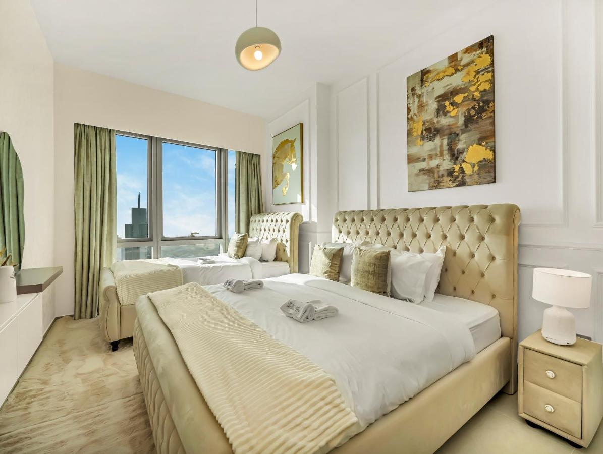 Skyline Serenity Holiday Home I Grande Signature 2 Bedroom Apartments I Persian Gulf Views I Free Parking, Gym, Pool & Wi-Fi - 2