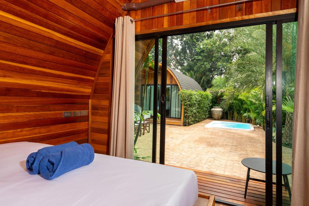 New 3BR Chalet-Style Villa Pasak Paradise 3, Private Pool, 10min drive to Laguna Phuket - 4