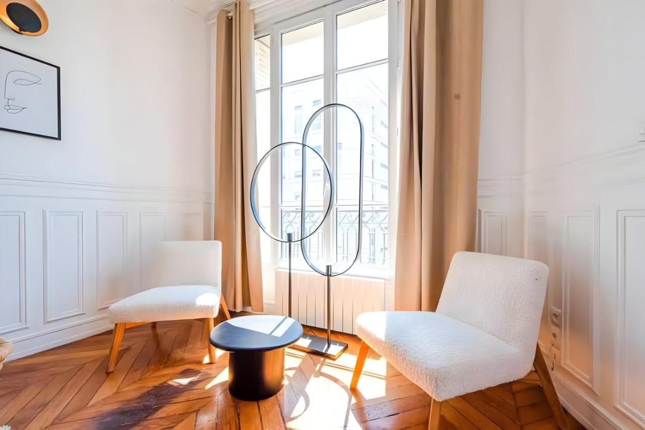 TBS 322 - Superb apartment with Eiffel Tower view - 5