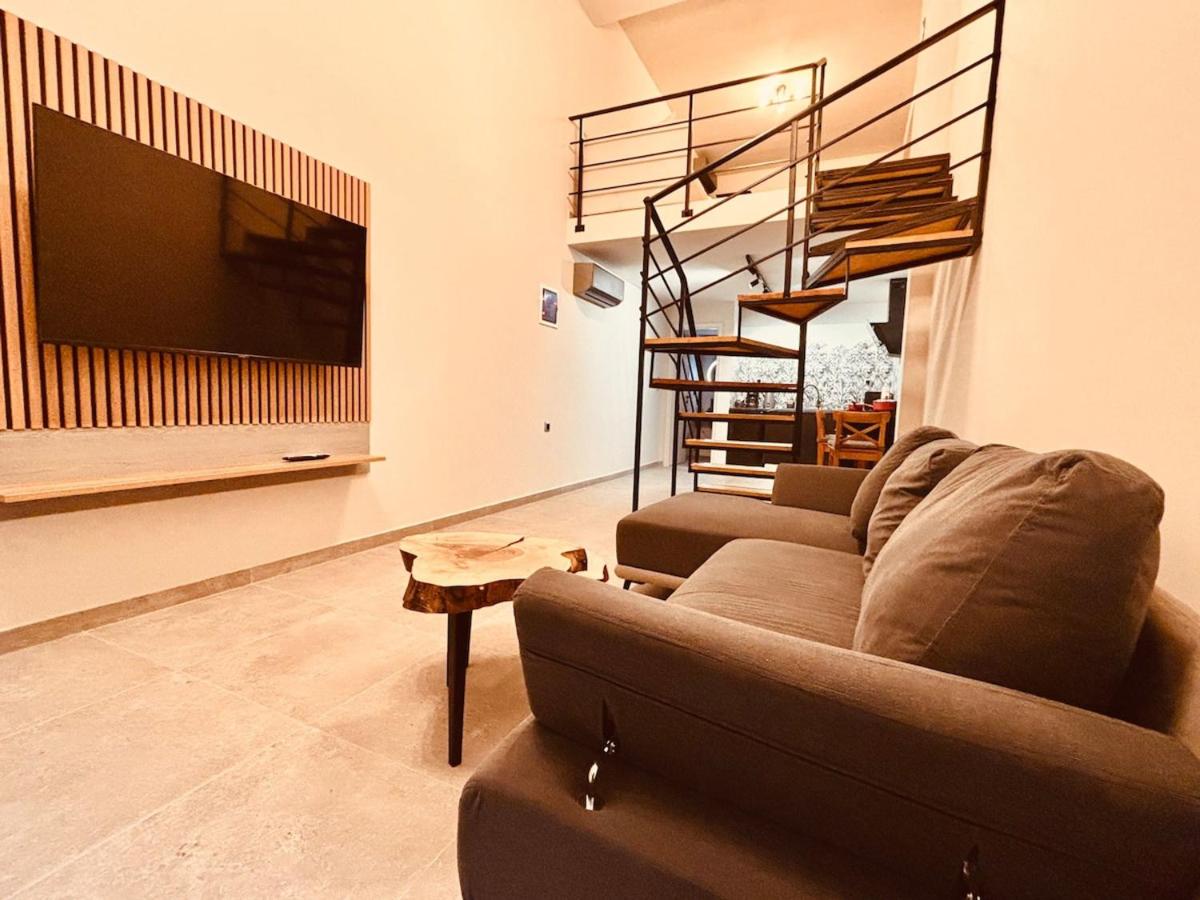 Loft Athens 2 - 55m2 - 2