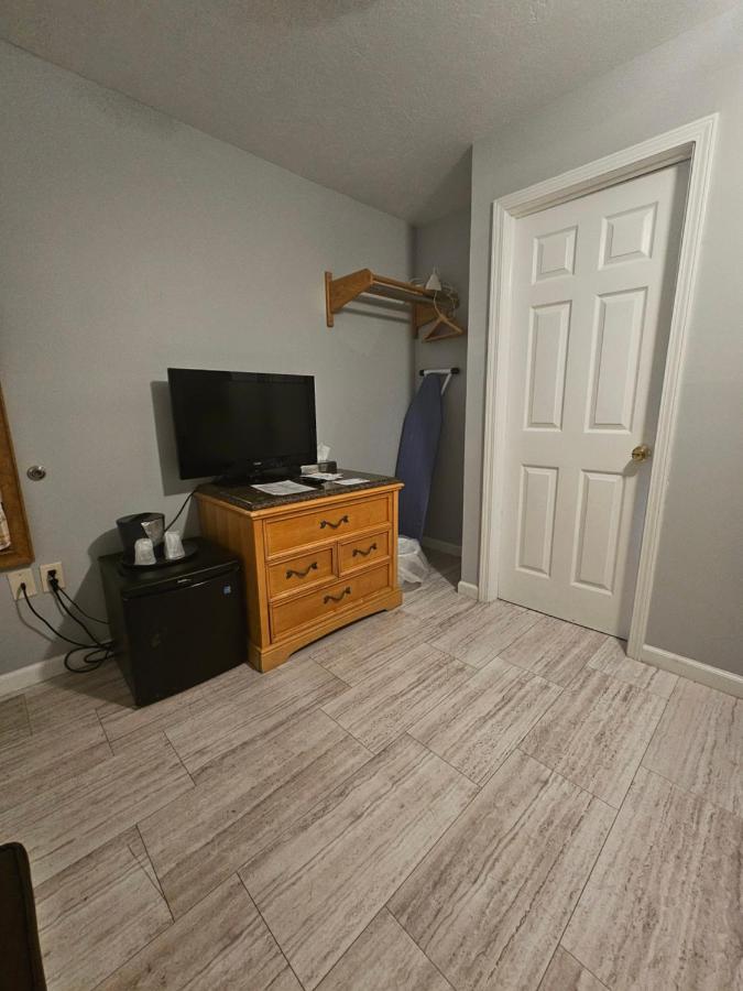 Captain's Inn and Suites — photo 23