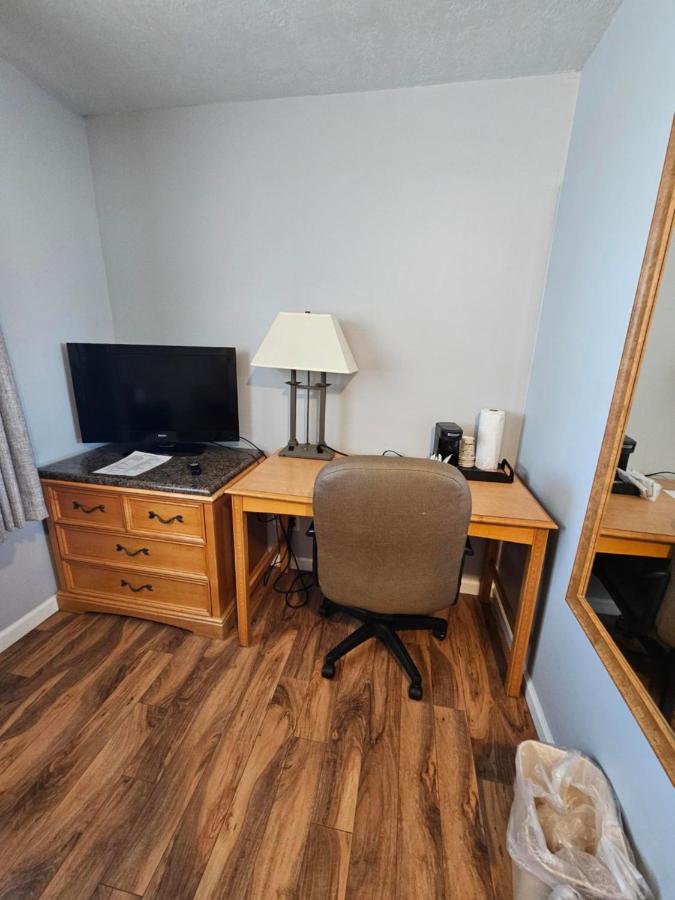 Captain's Inn and Suites — photo 21