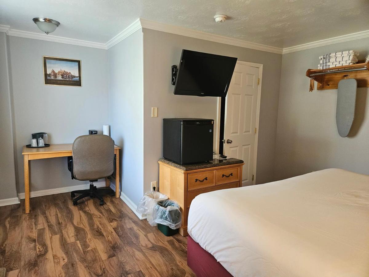 Captain's Inn and Suites — photo 11