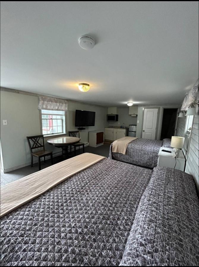 Boulevard Motor Inn — photo 23