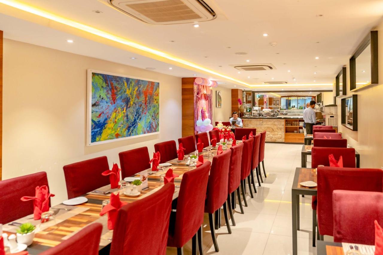 The Somerset Hotel - 4