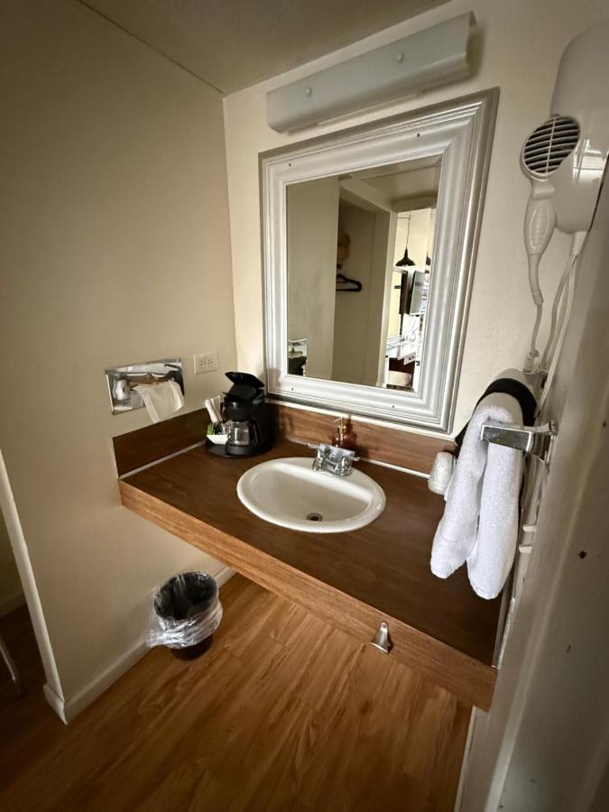 State Street Motel — photo 18