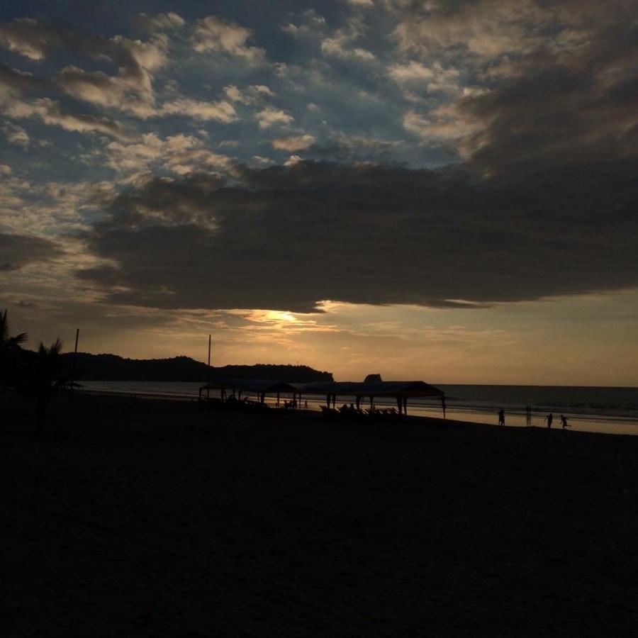 Beach: Siona Hotel