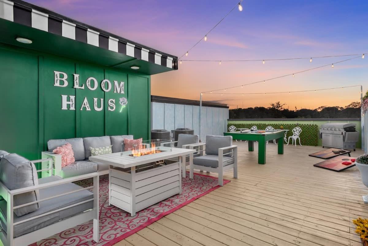 Bloom Haus DT 2miles - 8 Q beds - Rooftop - OMG - 3