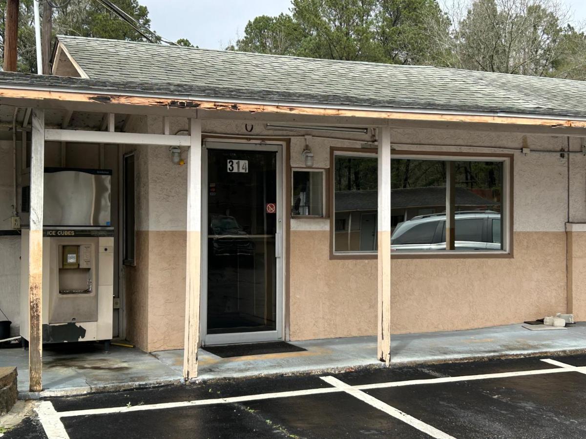 Sunset Motel — photo 6