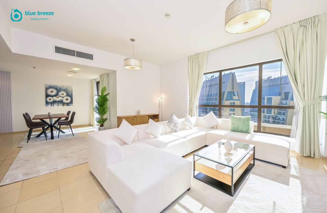 Blue Breeze - Elegant 3BR Apt with Panoramic Marina Views in JBR - 2