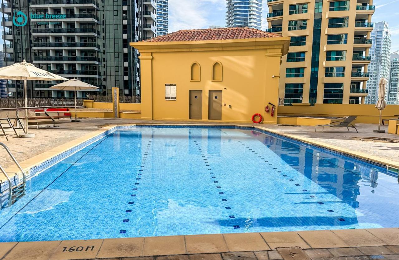 Blue Breeze - Elegant 3BR Apt with Panoramic Marina Views in JBR - 4