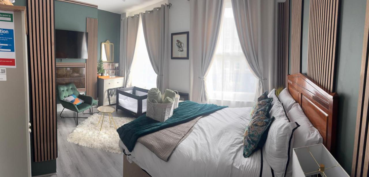 Aimi Luxury Living - 2