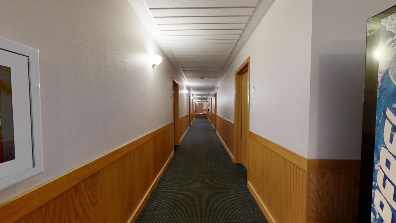 Western Executive Inn — photo 13